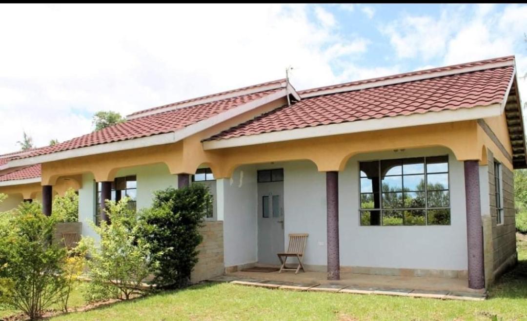 Buens Lugar Hotel Nanyuki Buitenkant foto